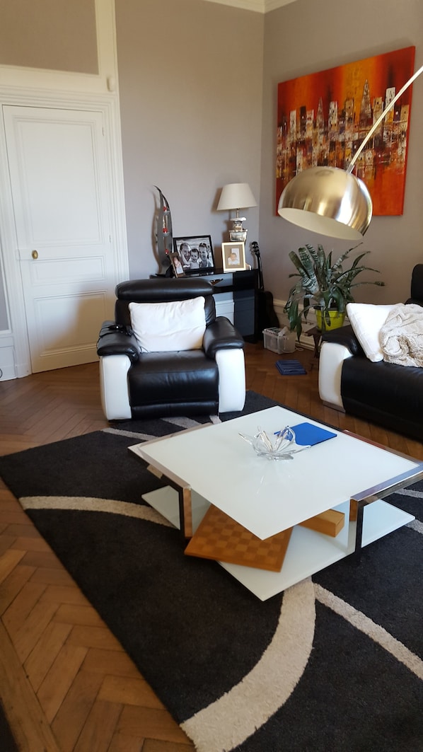 Clos Marie accepte les chiens à Iguerande