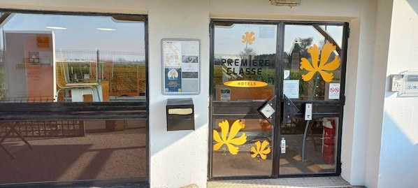 Premiere Classe Arras - Tilloy Les Mofflaines accepte les chiens à Tilloy-Les-Mofflaines