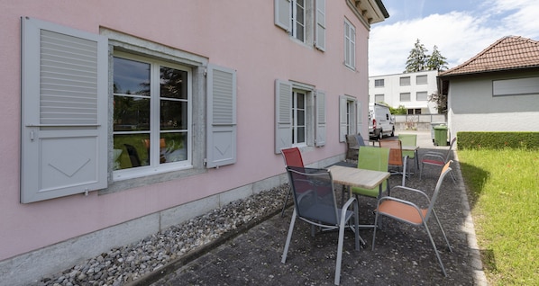 Bären Self Check-in Hotel accepte les chiens à Solothurn