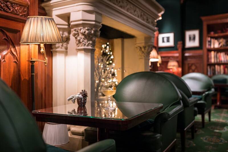 Duke's Bar & Restaurant - Hôtel Westminster accepte les chiens à Paris