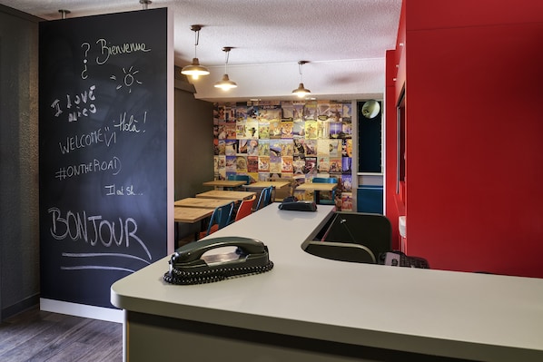 hotelF1 Chaumont accepte les chiens à Chaumont