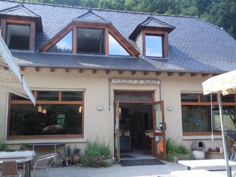 Brasserie Les Rives du Lot accepte les chiens à Grand-Vabre