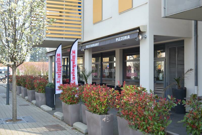 L'arlequin'z accepte les chiens à Charnay-lès-Mâcon