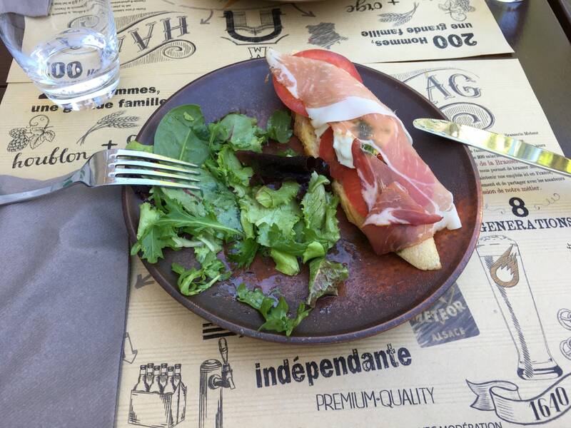 Le Comptoir d'Eugène accepte les chiens à Strasbourg