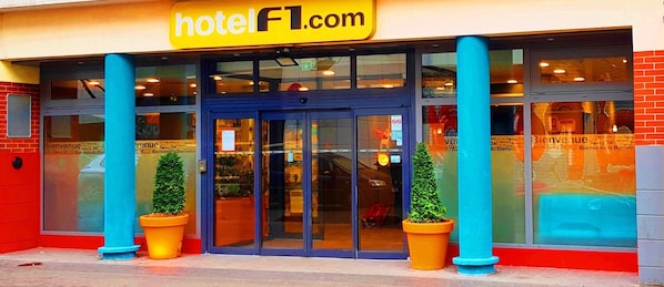 hotelF1 Paris Porte de Montreuil accepte les chiens à Bagnolet