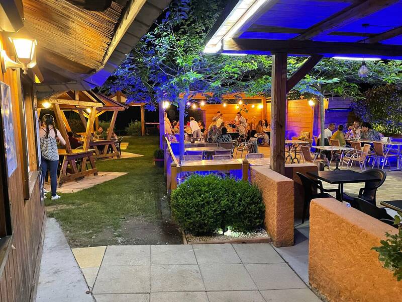 Le Macumba accepte les chiens à Crots