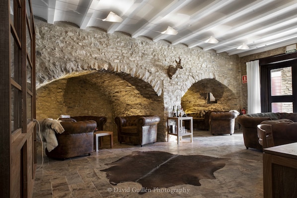 Hosteria Toloriu 1848 accepte les chiens à Toloriu