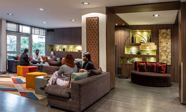 Hotel Paris Boulogne accepte les chiens à Boulogne-Billancourt