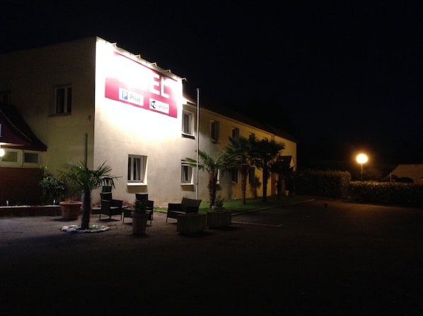 Garden's Hotel accepte les chiens à Sermoise-sur-Loire