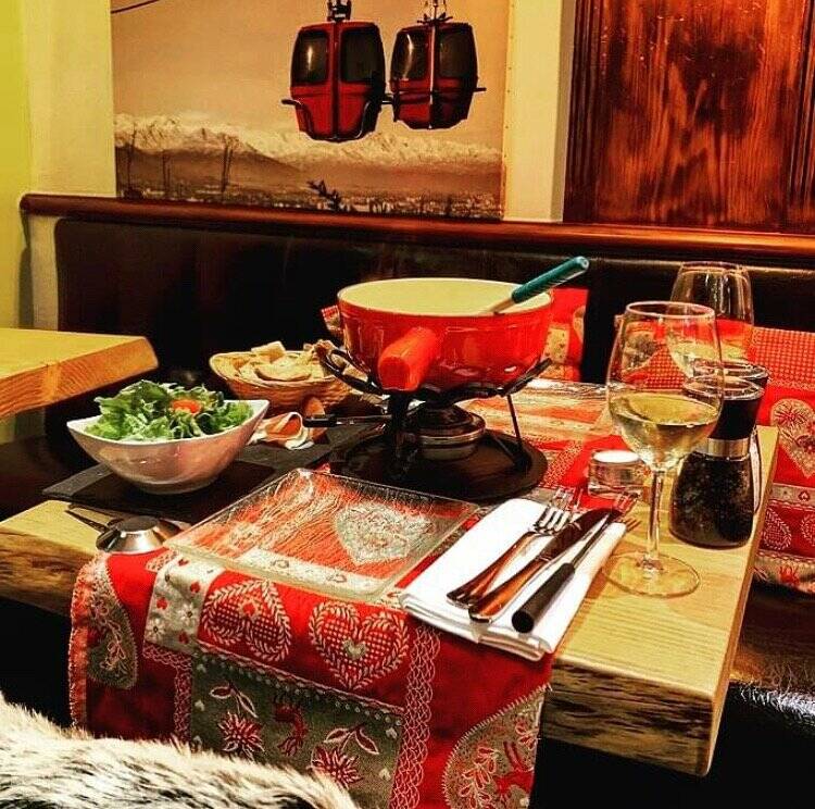 Le Café De La Mairie accepte les chiens à Grenoble