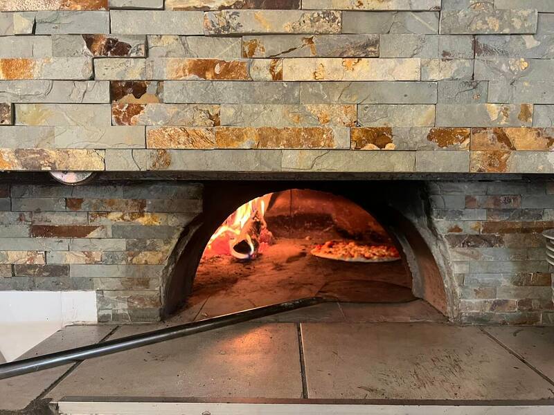 Le Pizzavore accepte les chiens à Salignac