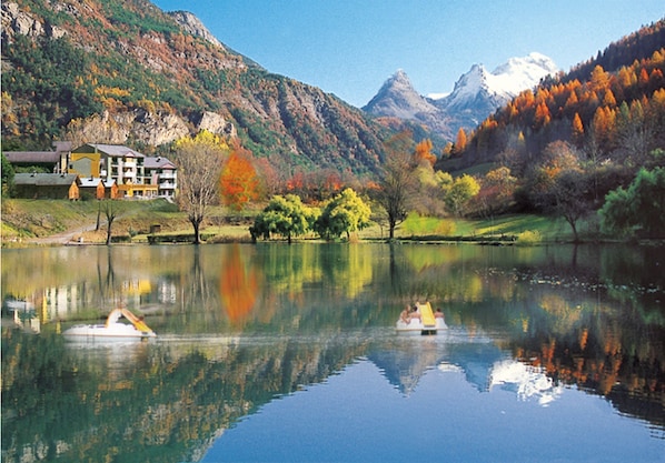 La Lauzetane accepte les chiens à Le Lauzet-Ubaye