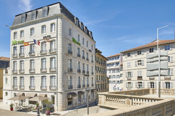ibis Styles Bayonne Centre Gare accepte les chiens à Bayonne