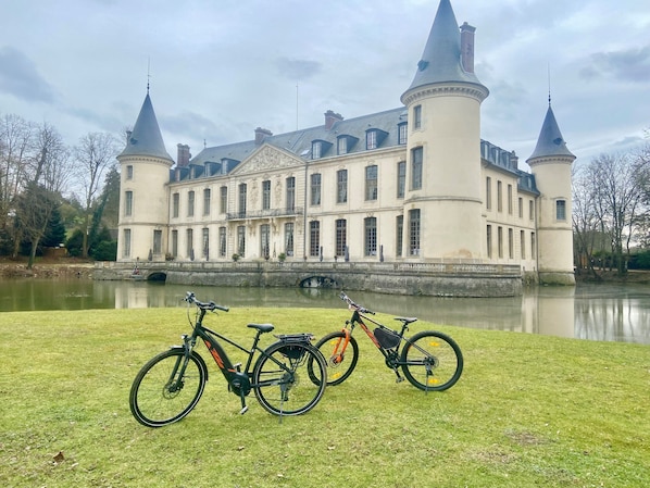 Château d'Ermenonville accepte les chiens à Ermenonville