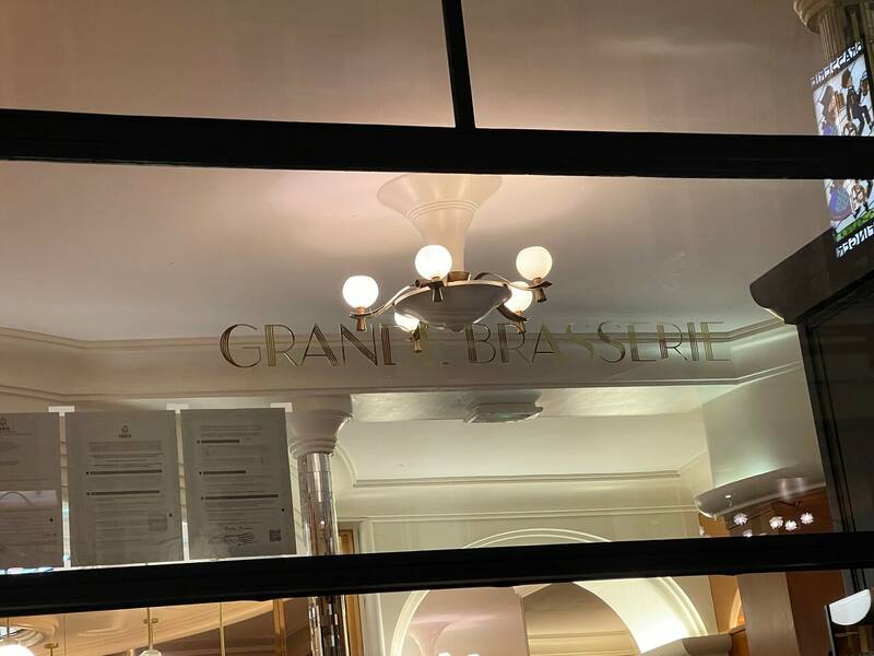 Grande Brasserie accepte les chiens à Paris