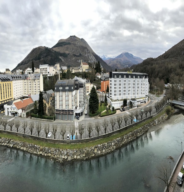 Hôtel Saint Georges accepte les chiens à Lourdes