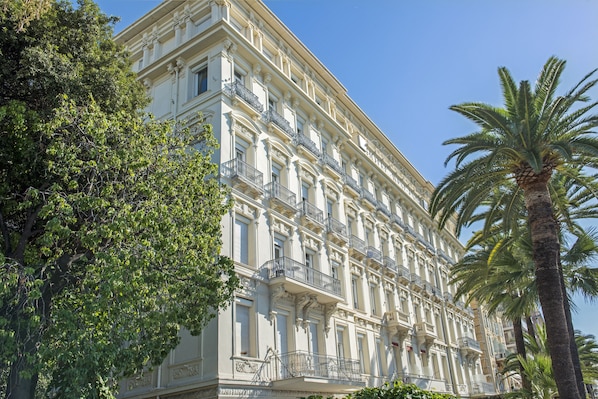 Hotel West End Nice Promenade accepte les chiens à Nice