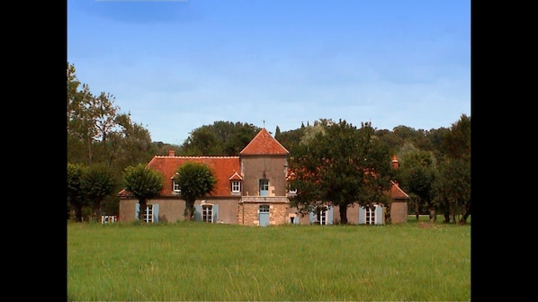 La Cuvellerie accepte les chiens à Narcy