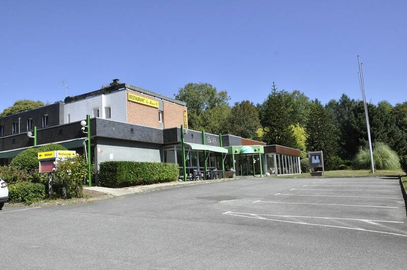 Henri 4 Restaurant accepte les chiens à Rostrenen
