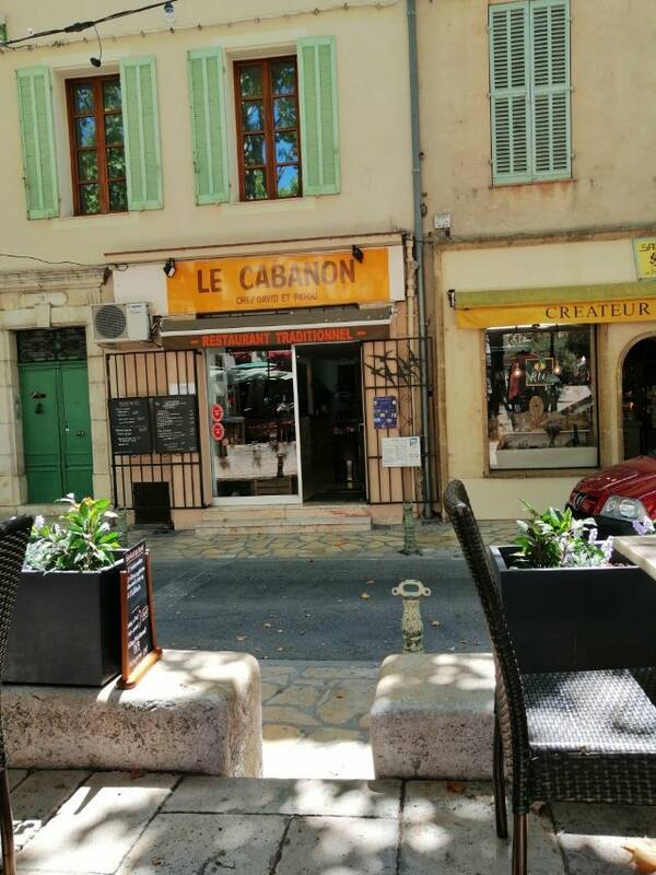 Le Cabanon accepte les chiens à Le Beausset