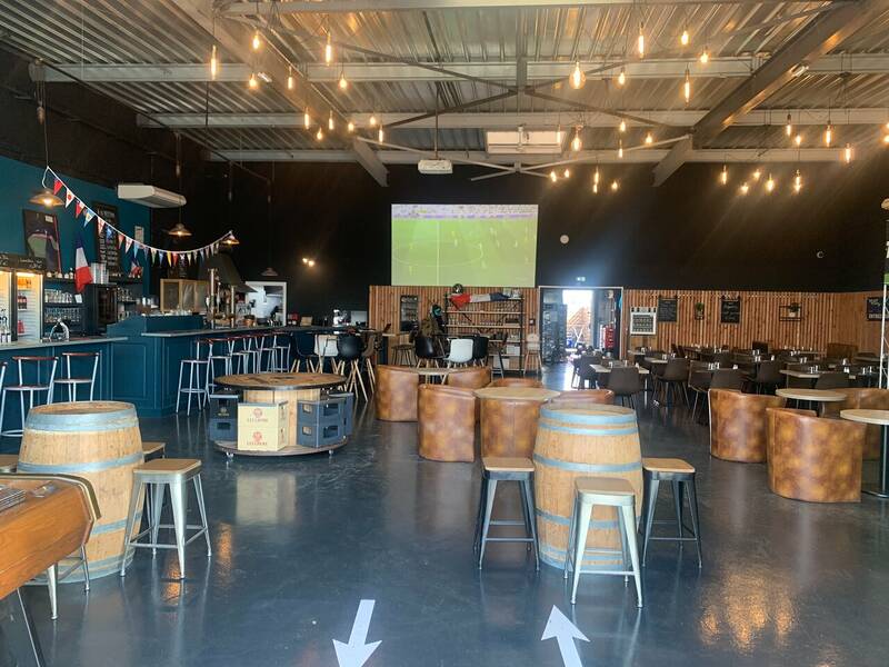 Les Fringants accepte les chiens à Surgères