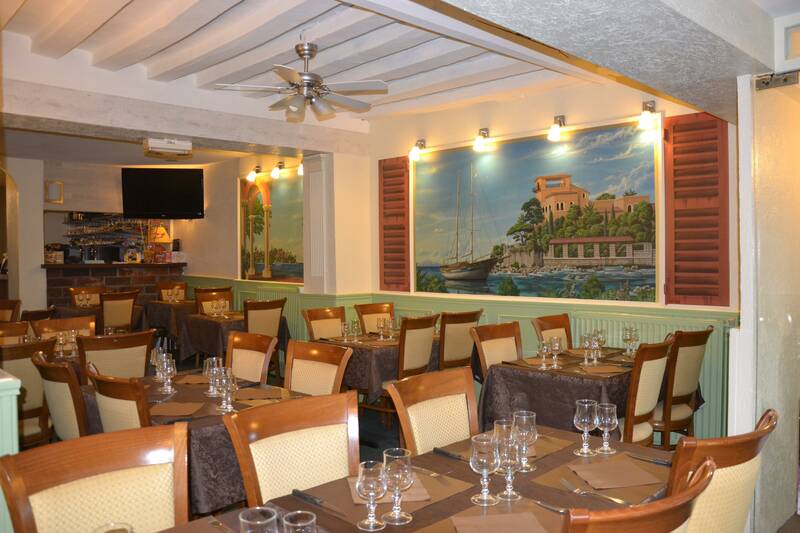 La Napolitaine accepte les chiens à Chartres