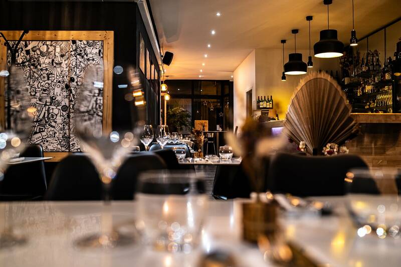 Nama Wine Restaurant accepte les chiens à Bordeaux