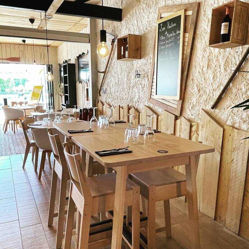 La Grange accepte les chiens à Boyardville