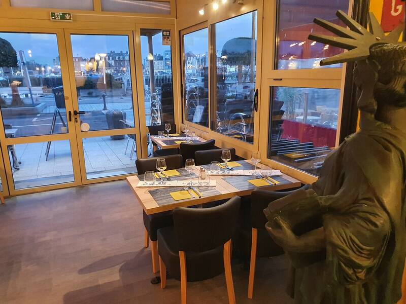 Le New York Quai - Maître Restaurateur de France accepte les chiens à Dieppe