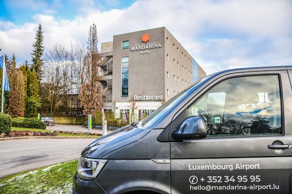 Mandarina Luxembourg Airport Hotel accepte les chiens à Niederanven