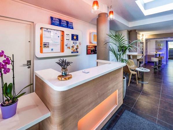 ibis budget Orange Centre accepte les chiens à Orange