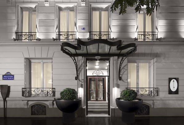 Best Western Plus La Demeure accepte les chiens à Paris