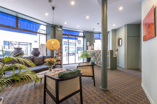 Hotel de Paris accepte les chiens à Boulogne-Billancourt