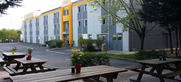 Premiere Classe Montreuil accepte les chiens à Montreuil