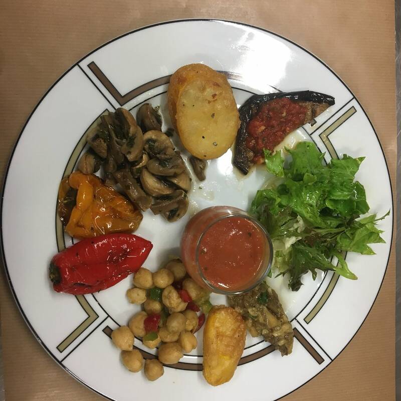 L' Assiette d' Anatole accepte les chiens à Pezenas