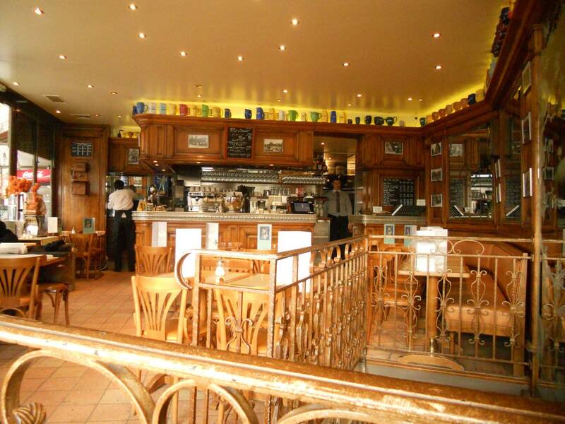 Brasserie Esmeralda accepte les chiens à Paris