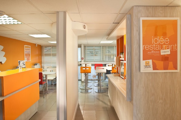 Première Classe Versailles - St Cyr l'Ecole accepte les chiens à Saint-Cyr-l'Ecole