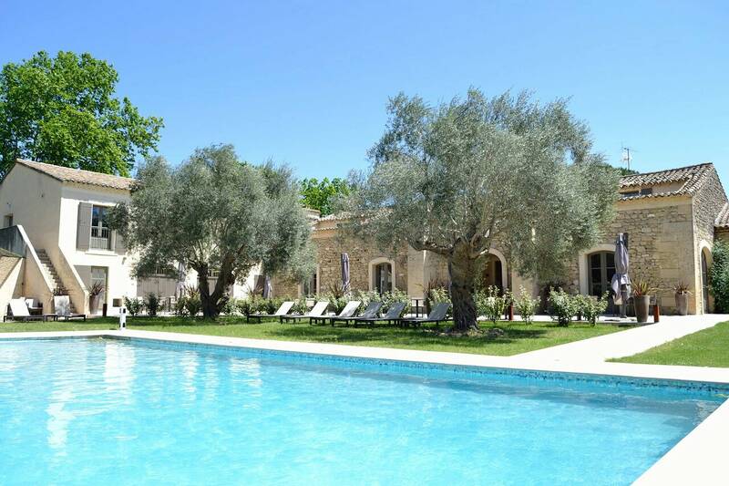 La Bégude Saint Pierre accepte les chiens à Vers-Pont-du-Gard