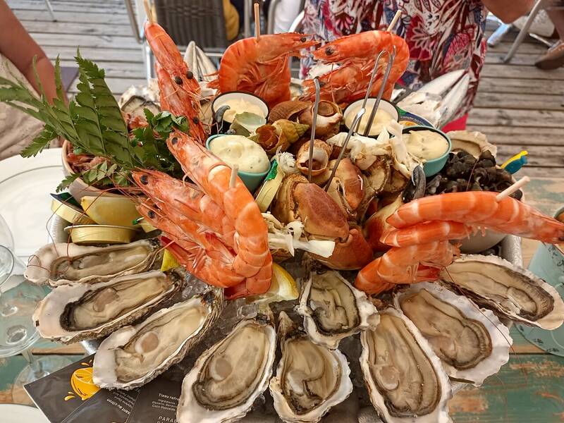 La Cabane CHEZ BOBO Direct Producteur accepte les chiens à Claouey