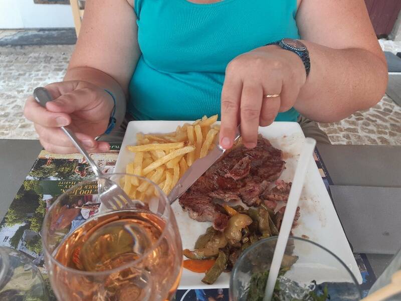 La Cantine De Cyrano accepte les chiens à Ville de Bergerac