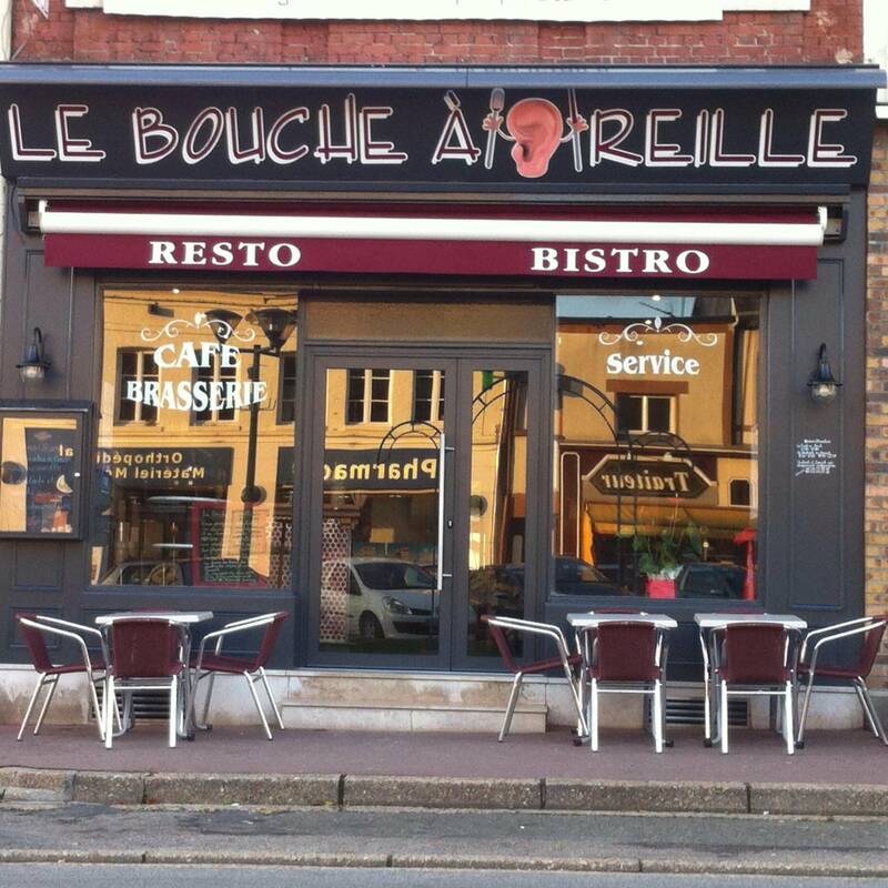 Le Bouche A Oreille accepte les chiens à Montville