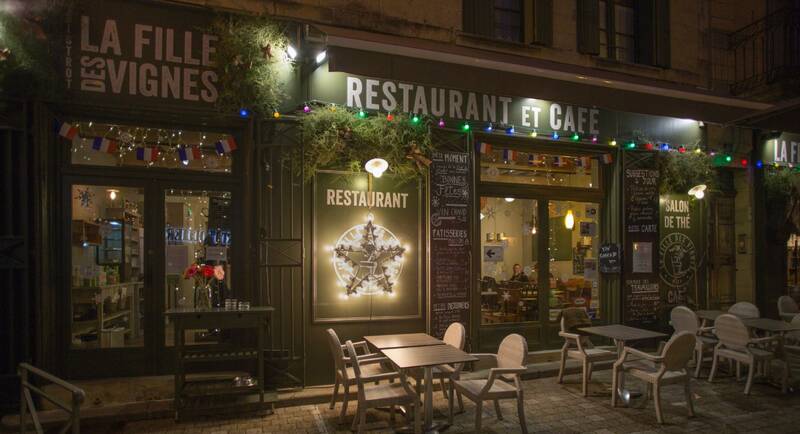 La Fille des Vignes accepte les chiens à Uzès