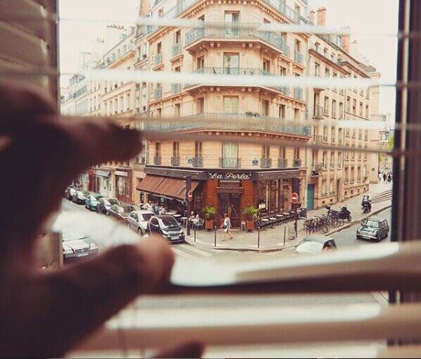 La Perla accepte les chiens à Paris