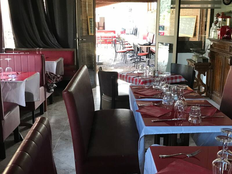 La Gargotte accepte les chiens à Saint-Auban