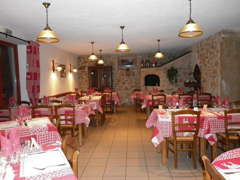 Auberge du Grand Thur accepte les chiens à Izieu