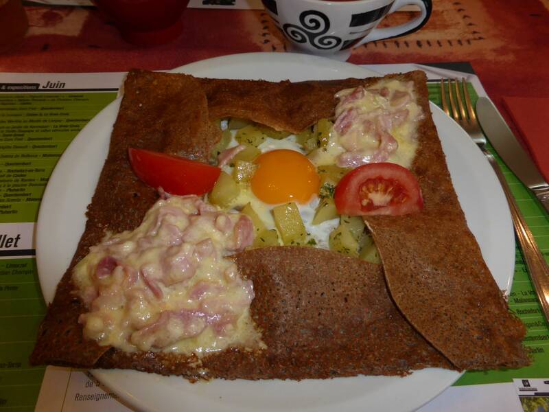Crêperie de l'Aubépine accepte les chiens à La Vraie-Croix