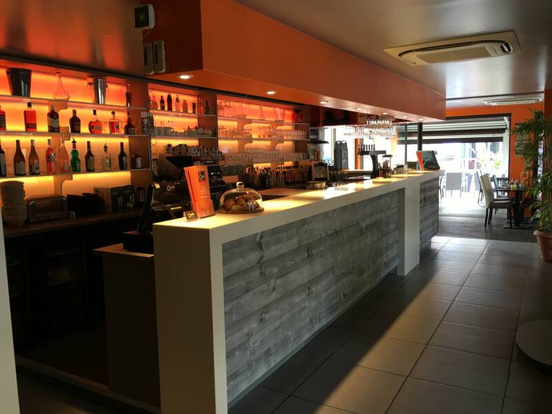 QUAI OUEST accepte les chiens à Saint-Cyprien