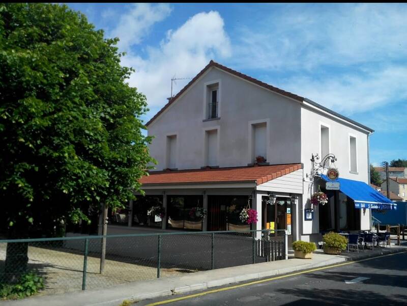 Le Boulodrome accepte les chiens à Langogne