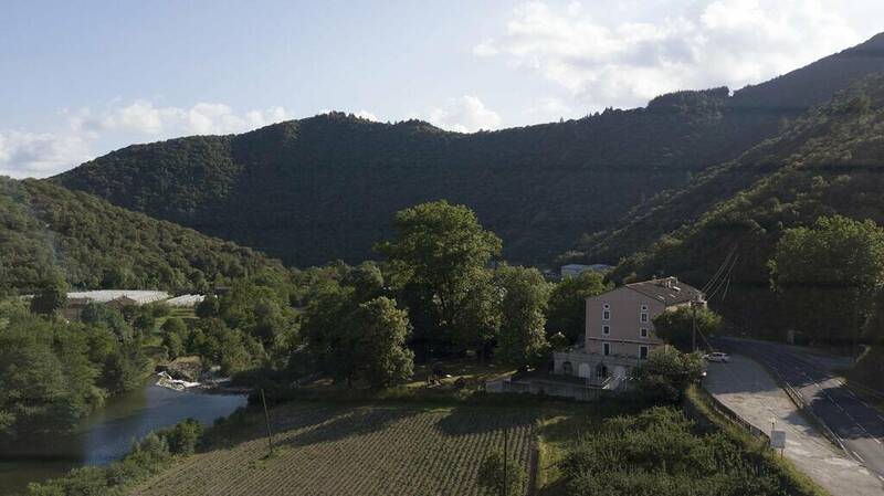 Le Domaine De Cluny accepte les chiens à Saint-Andre-de-Majencoules