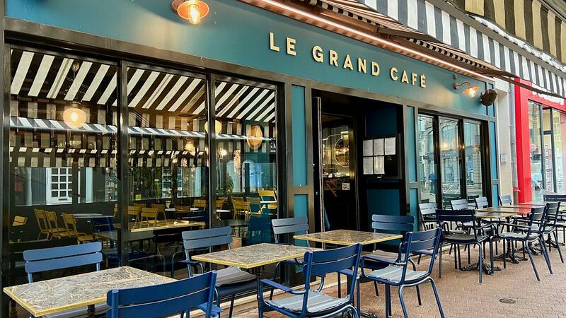 Brasserie Le Grand Cafe accepte les chiens à Granville